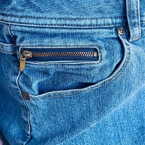 Liz Claiborne Vintage Women’s Jeans - Picture 4 of 9